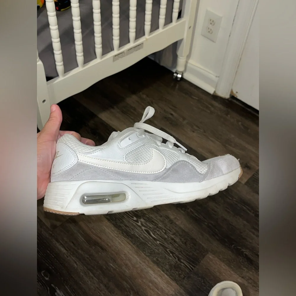 Nike Air Max SC Women’s Sneakers Size 10 – White Gray Casual Shoes‎ EUC